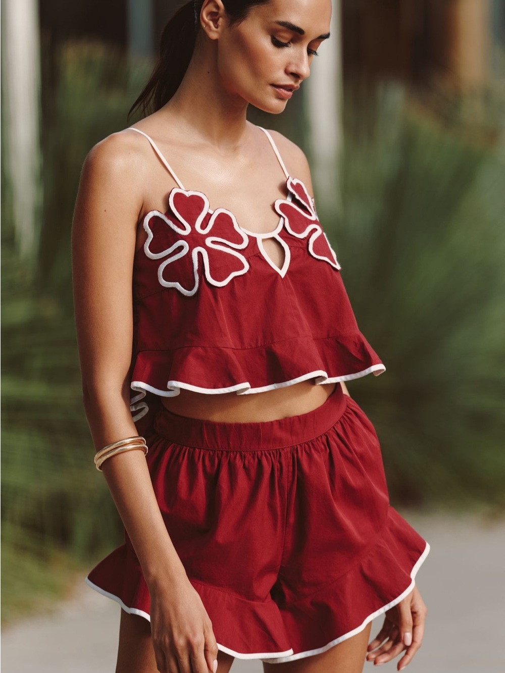 Celandine Bondi Bloom Graphic Floral Crop Tank - Picture 1 of 7